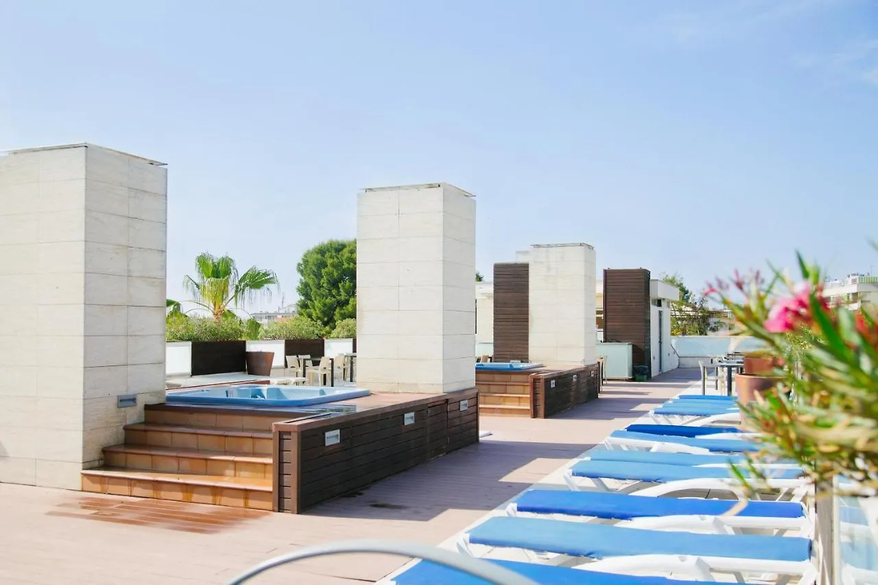 Hotel Villamarina Club 살루
